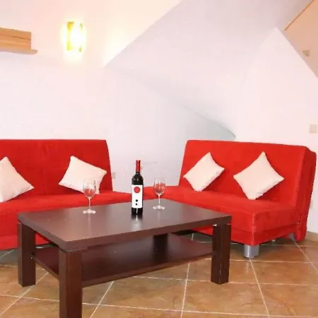 Splendid In Novigrad Near Sea
