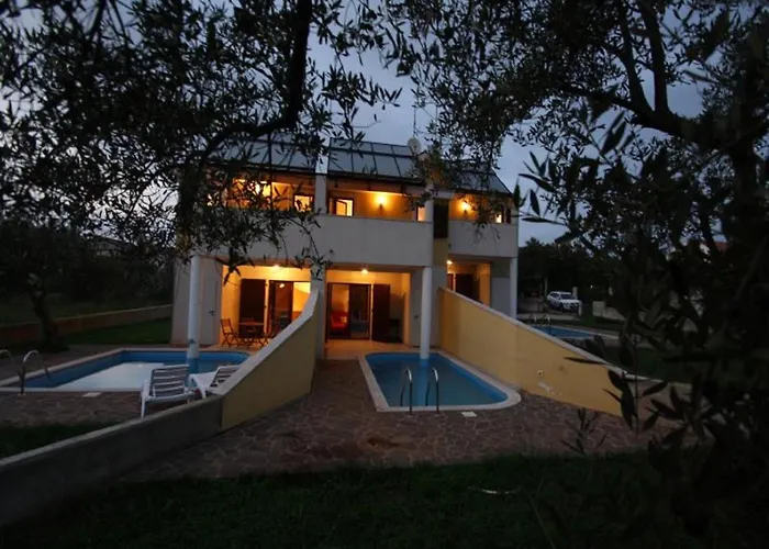 Splendid In Novigrad Near Sea * Novigrad (Istria)