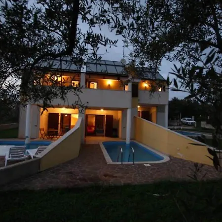 Rosie 1 Ferienhaus *